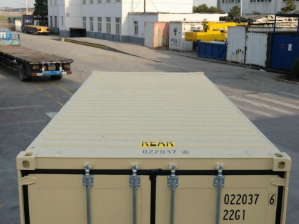 New-20ft-DD-(Double-Doors)-tan-RAL-1001-shipping-container-2977