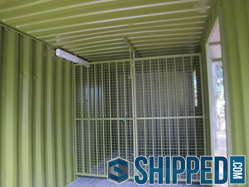 shipping-container-horse-stable-7
