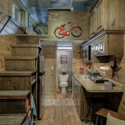 Lone Star shipping container home